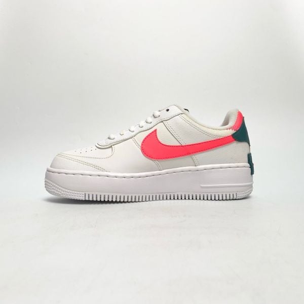  NIKE AIR FORCE 1 SHADOW SE WOMEN'S SOLAR RED - DB3902-100 