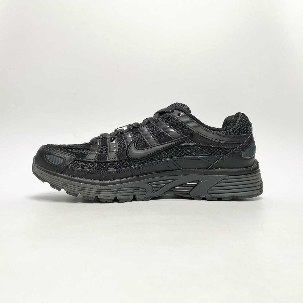  NIKE P-6000 PREMIUM TRIPLE BLACK FQ8732-010 