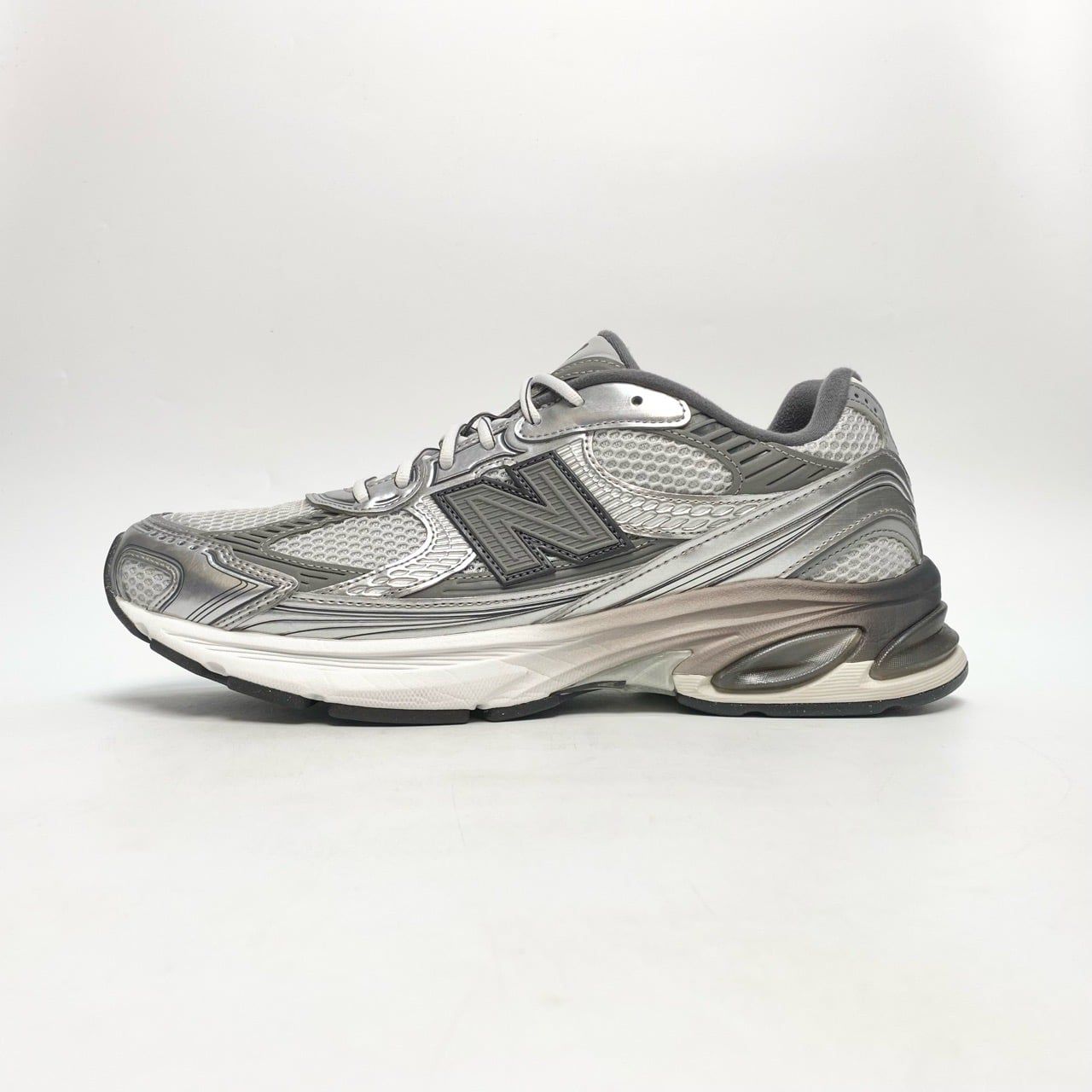  NEW BALANCE 2010 METALLIC SILVER GREY U2010753 
