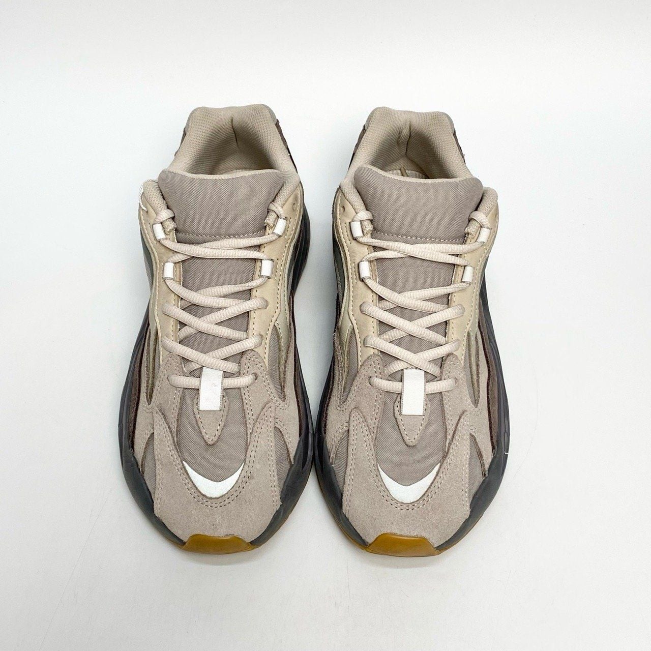  ADIDAS YEEZY BOOST 700 V2 STATIC EF2829 