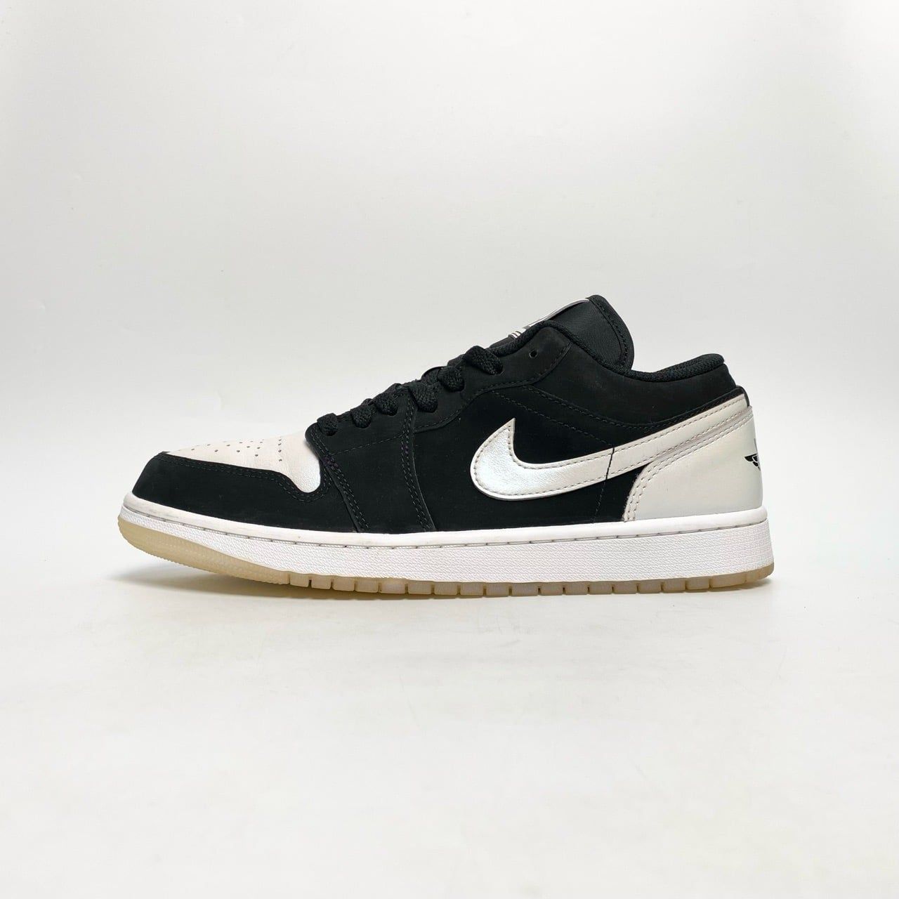  NIKE AIR JORDAN 1 LOW SE DIAMOND DH6931-001 