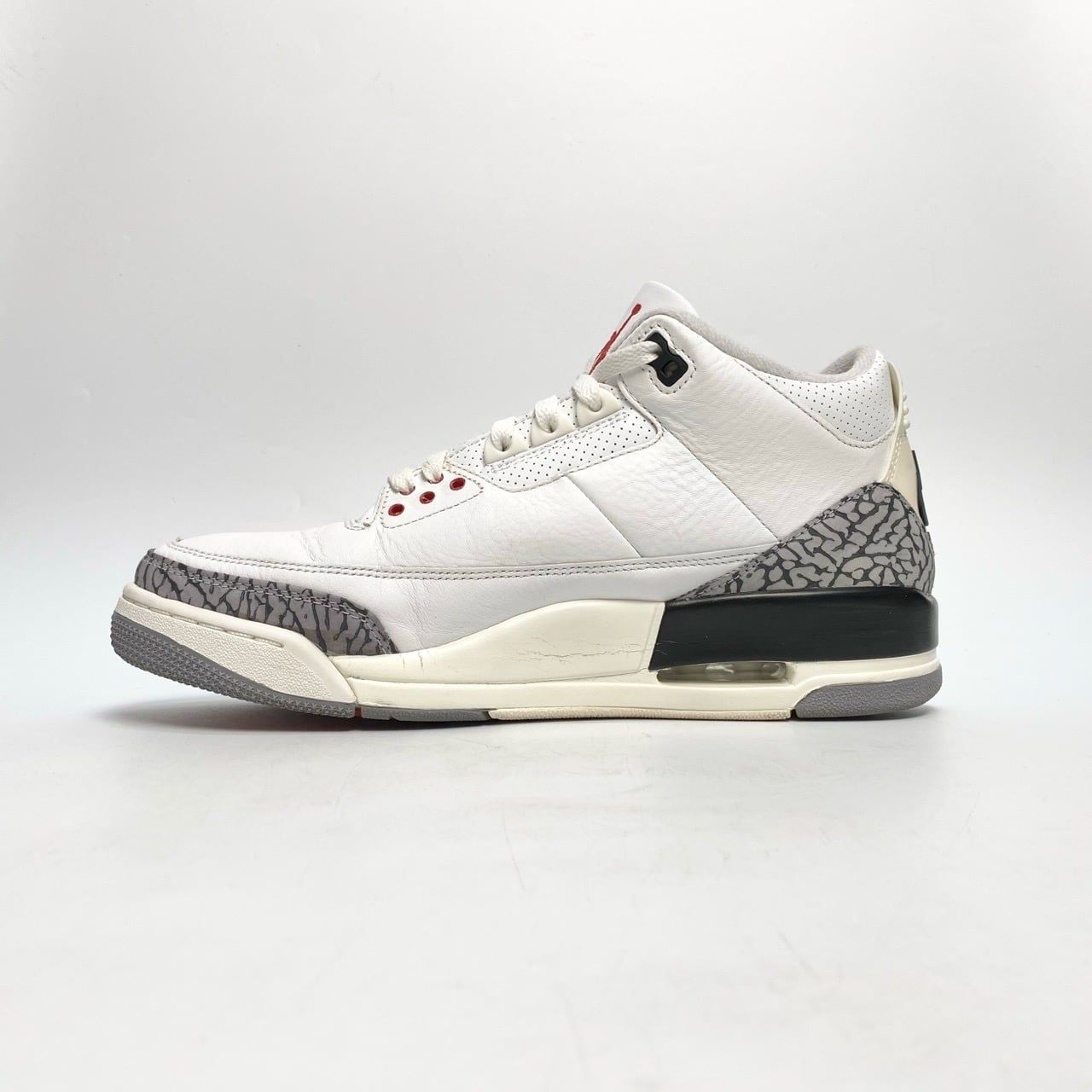  NIKE AIR JORDAN 3 RETRO WHITE CEMENT REIMAGINED DN3707-100 