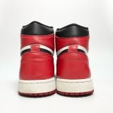  NIKE AIR JORDAN 1 RETRO HIGH OG CHICAGO 2015 555088-101 