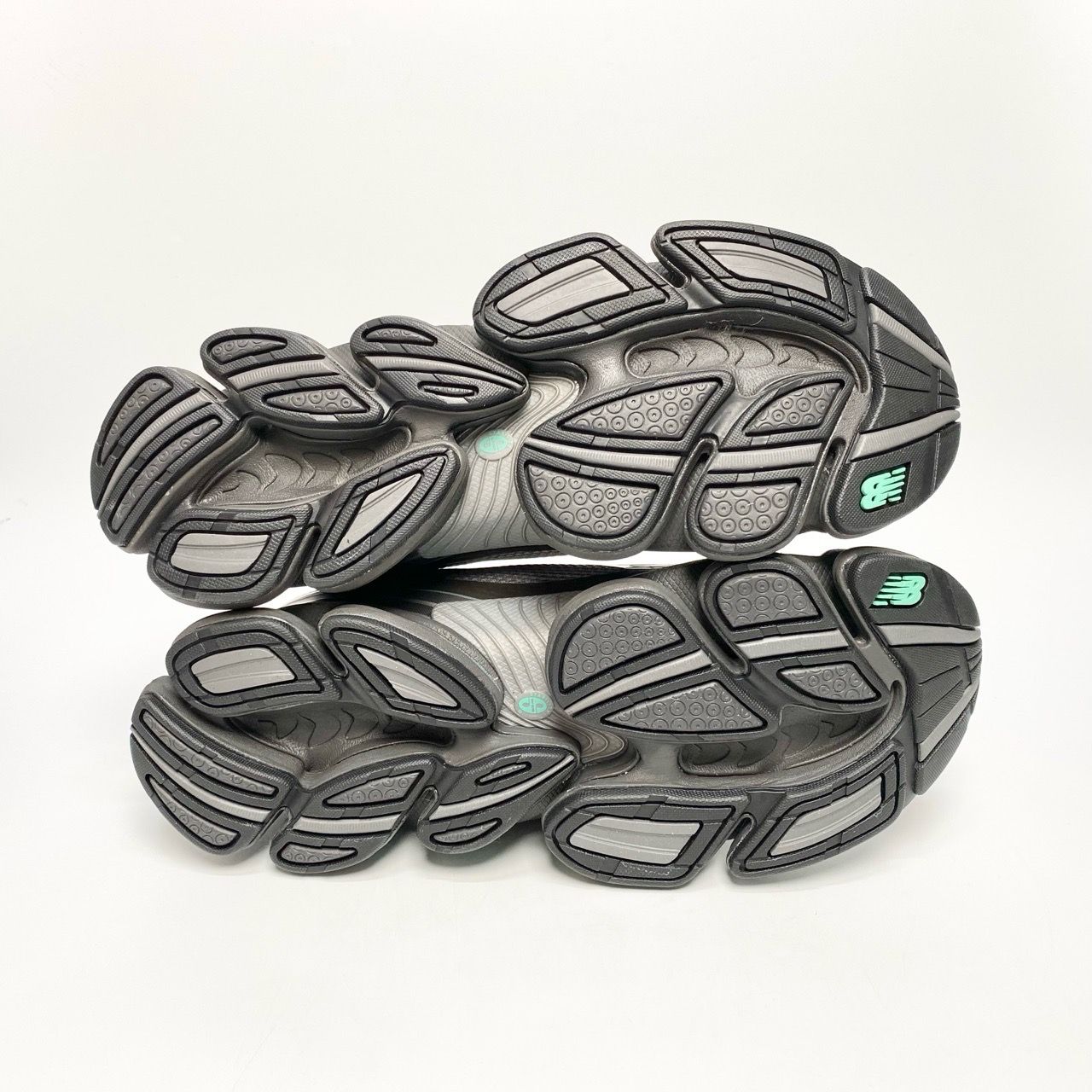  NEW BALANCE ABZORB 2000 CASTLEROCK DARK SILVER U20007PF 