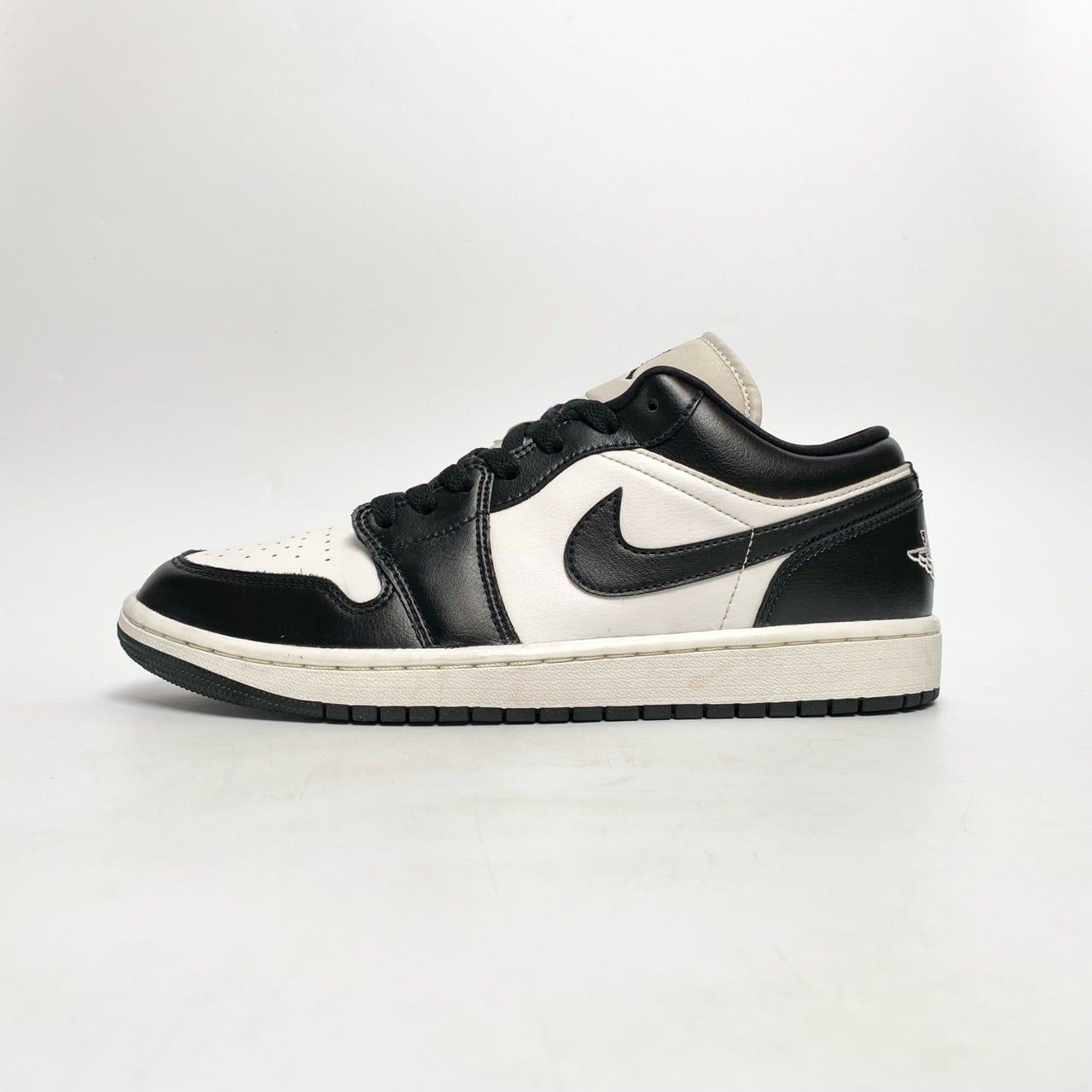  NIKE AIR JORDAN 1 LOW PANDA DC0774-101 