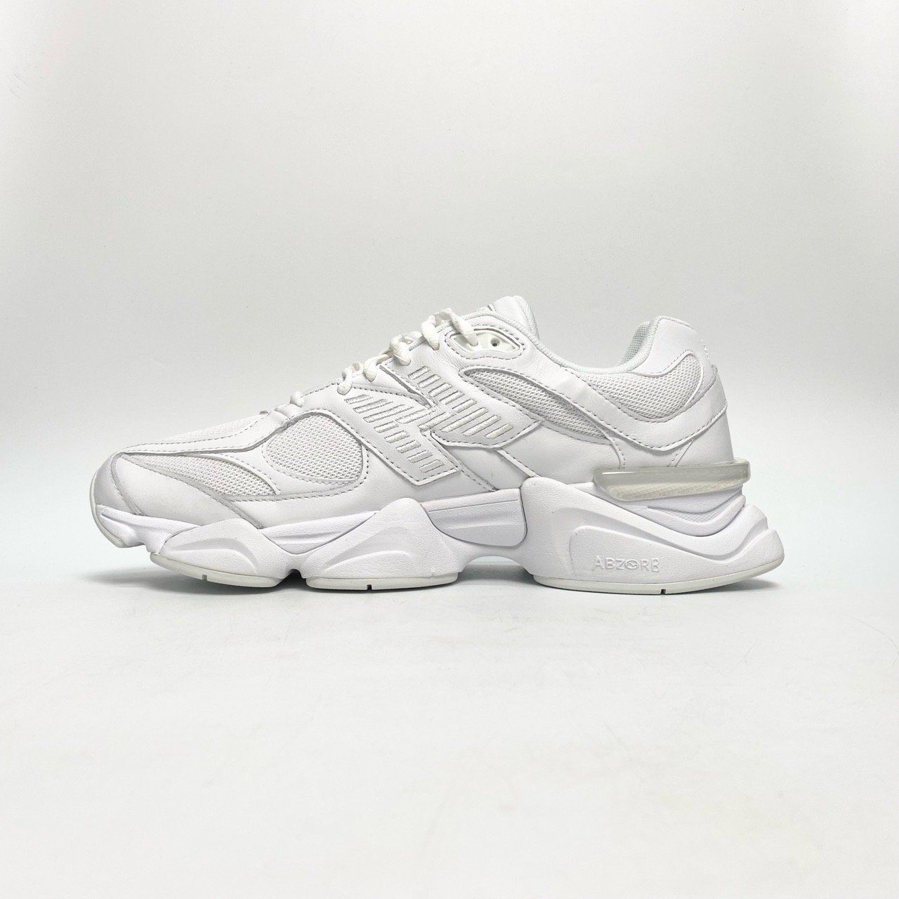  NEW BALANCE 9060 TRIPLE WHITE - U9060NRJ 