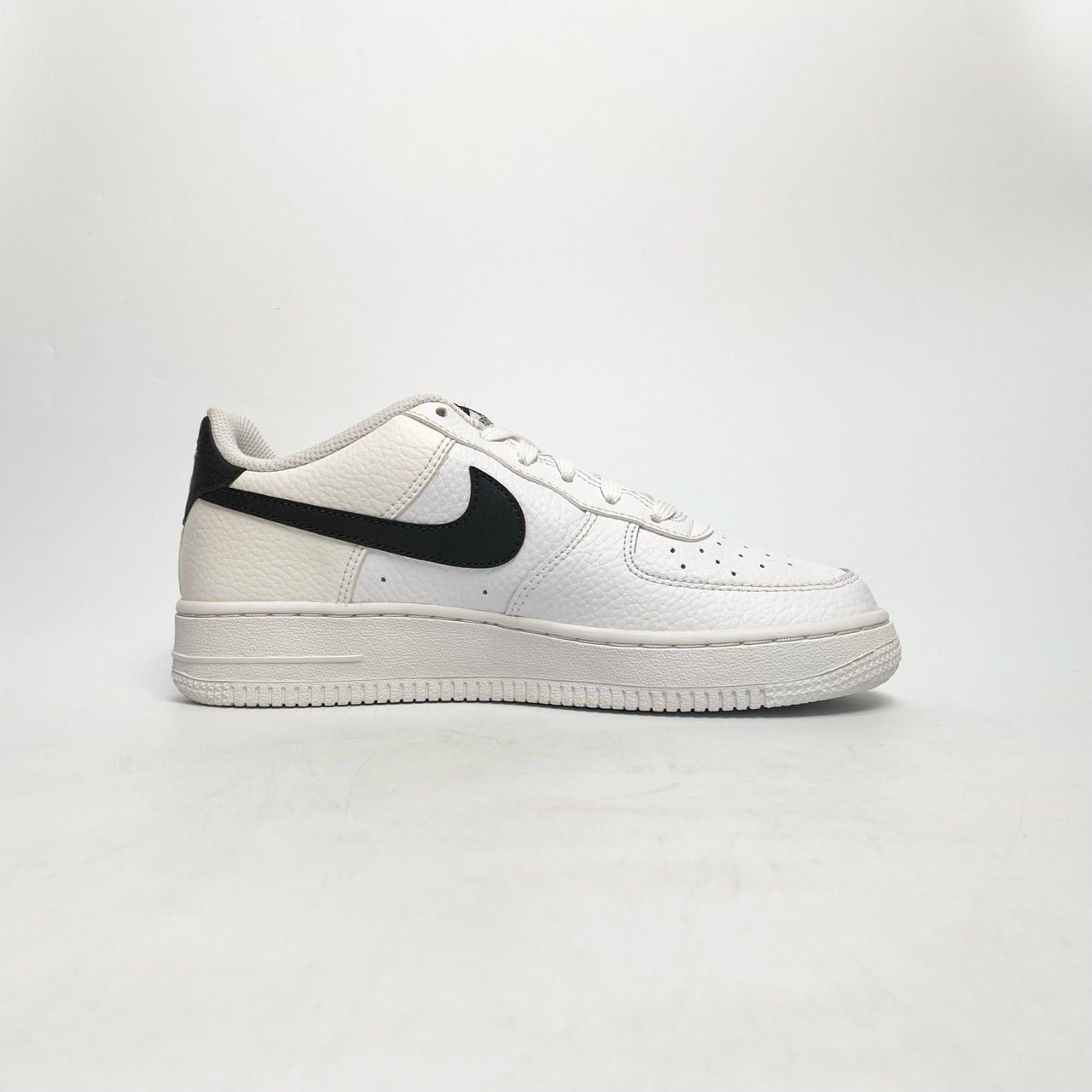  NIKE AIR FORCE 1 WHITE BLACK (GS) - CT3839-100 