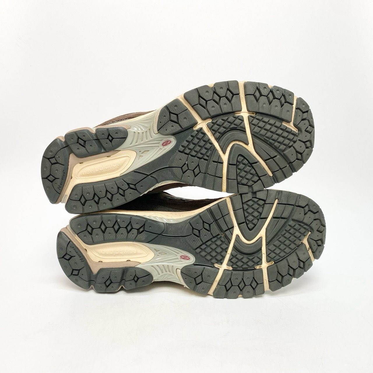  NEW BALANCE 2002R LUNAR NEW YEAR RICH EARTH M2002RLY 