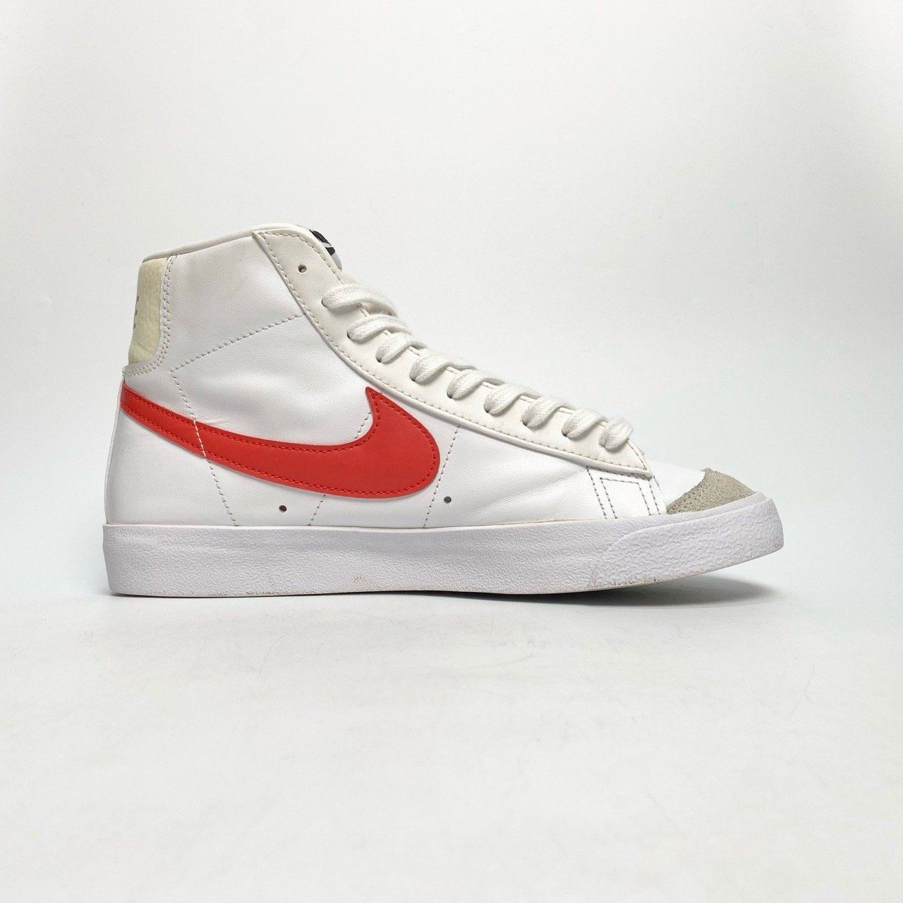  NIKE BLAZER MID 77 VINTAGE WHITE RED BQ6806-122 