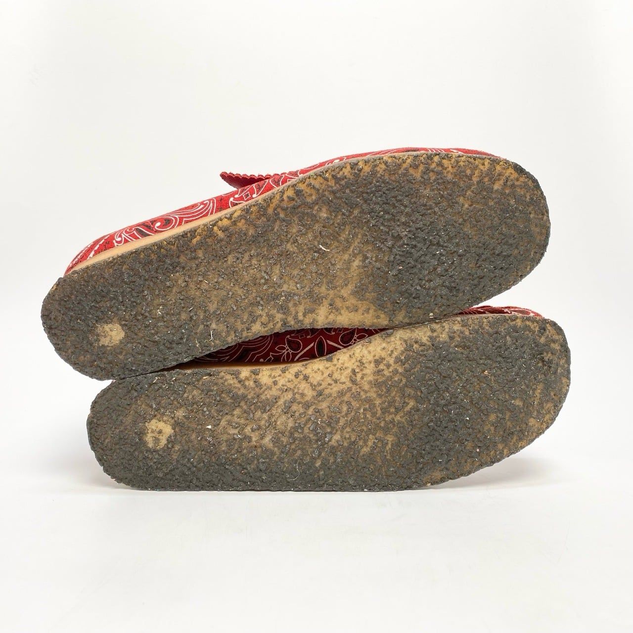  CLARKS X SUPREME WALLABEE BANDANA RED 261-42399 