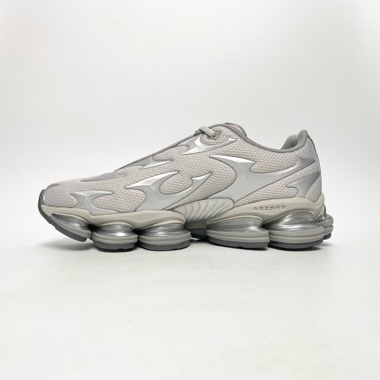  NEW BALANCE 2000 SILVER METALLIC U20005UW 