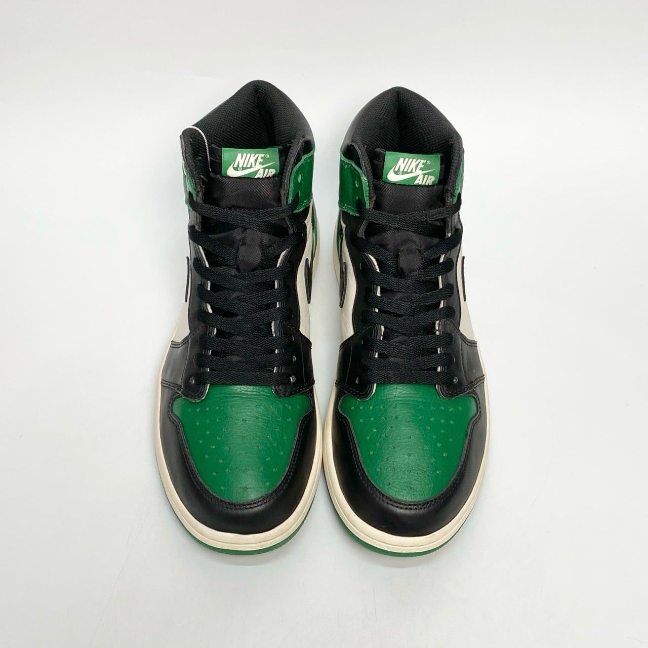  NIKE AIR JORDAN 1 RETRO HIGH OG PINE GREEN 555088-302 