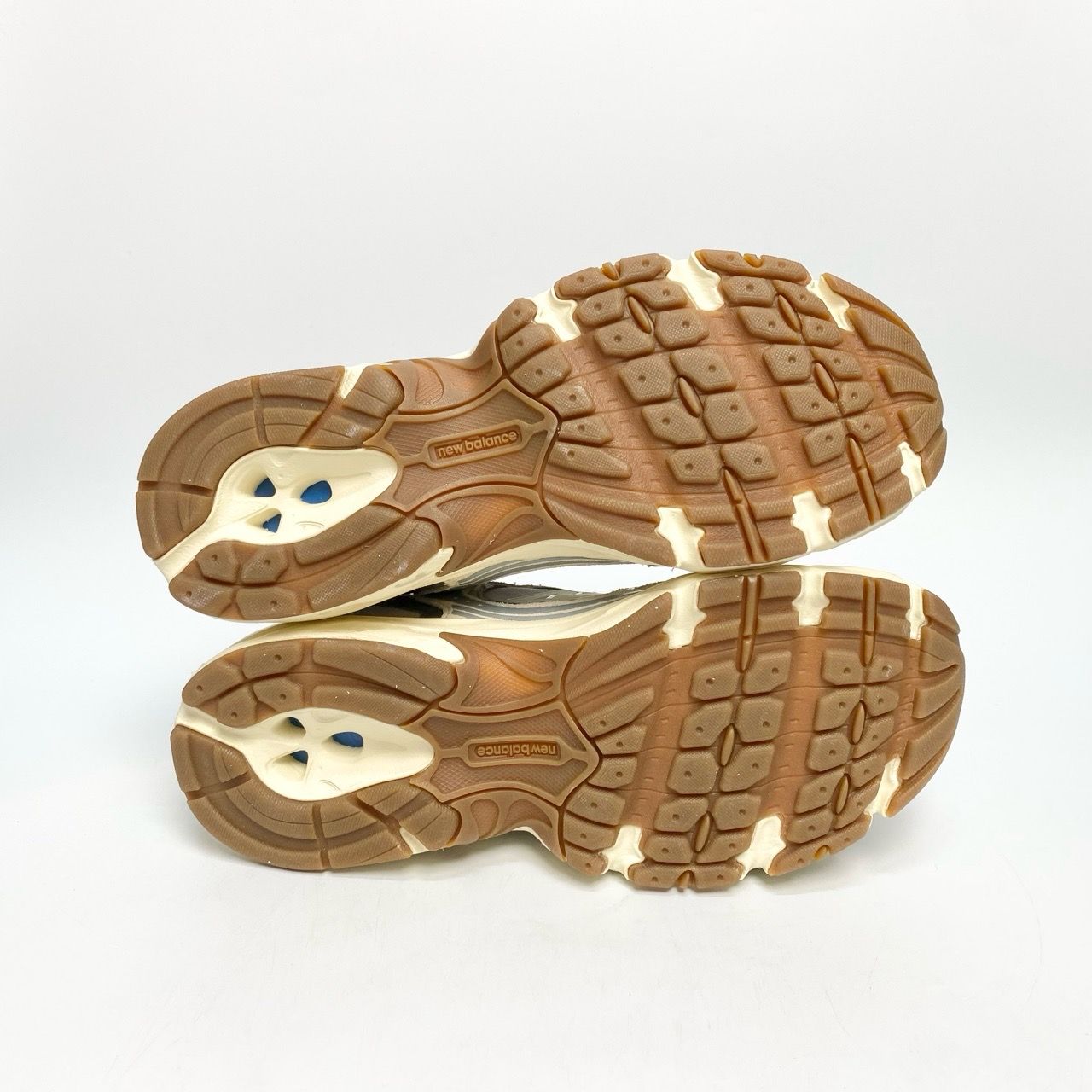  NEW BALANCE 530 GREY GR530UK 