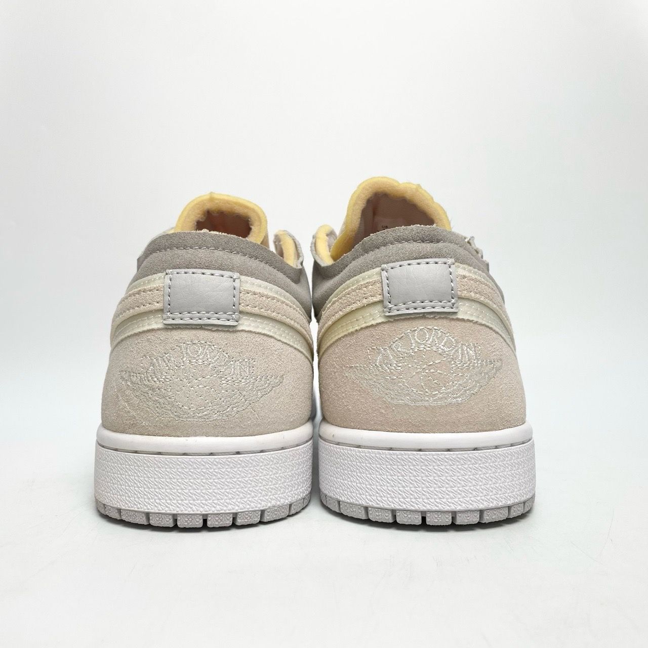  NIKE AIR JORDAN 1 LOW SE CRAFT INSIDE OUT - DN1635-100 