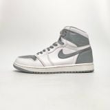 NIKE AIR JORDAN 1 RETRO HIGH OG WHITE STEALTH 555088-037 