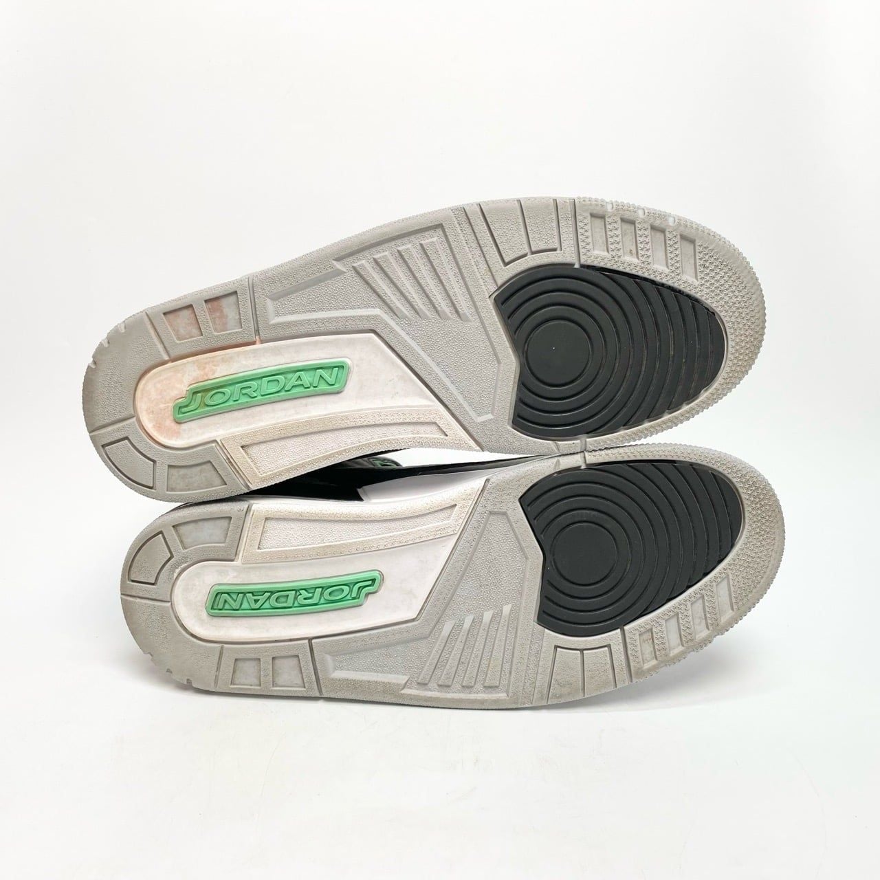  NIKE AIR JORDAN 3 RETRO GREEN GLOW CT8532-031 