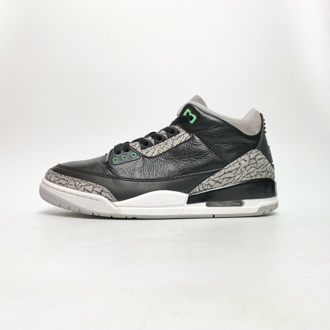  NIKE AIR JORDAN 3 RETRO GREEN GLOW CT8532-031 