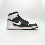  NIKE AIR JORDAN 1 RETRO HIGH OG BLACK WHITE DZ5485-010 