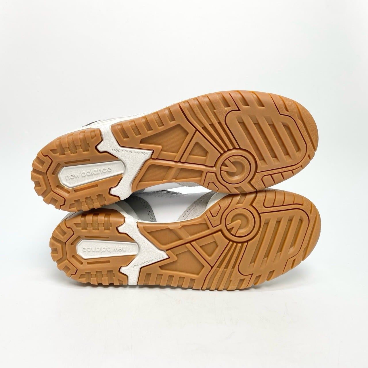  NEW BALANCE 550 WHITE GREY GSB550SF 