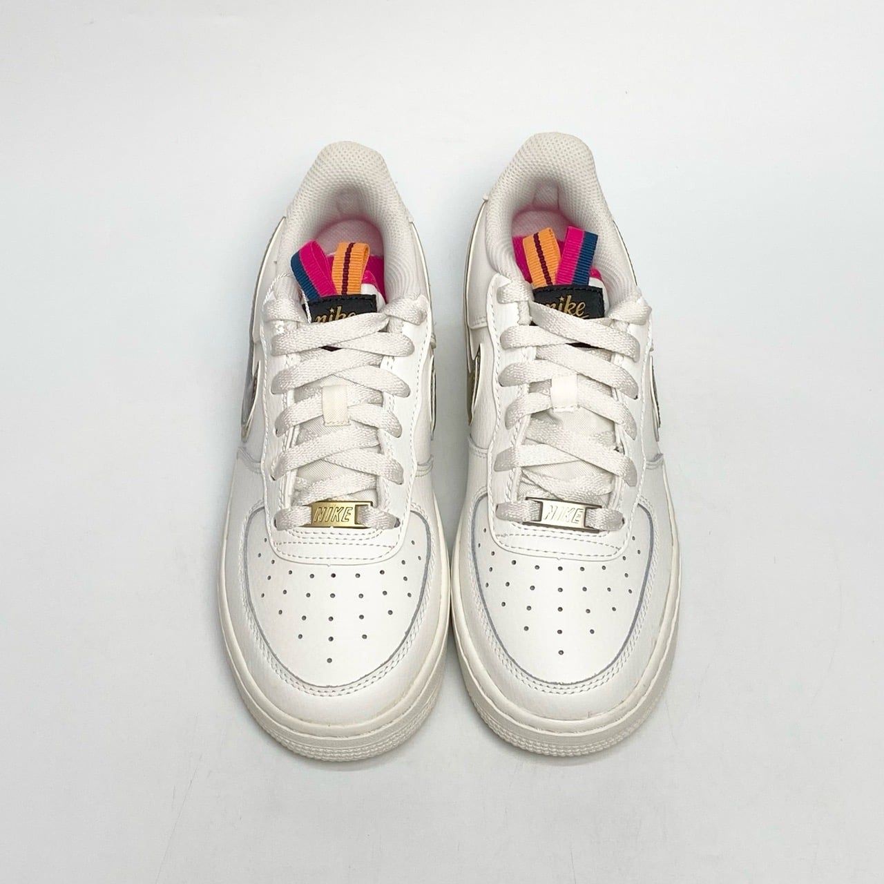  NIKE AIR FORCE 1 LOW SILVER GOLD DH9595-001 