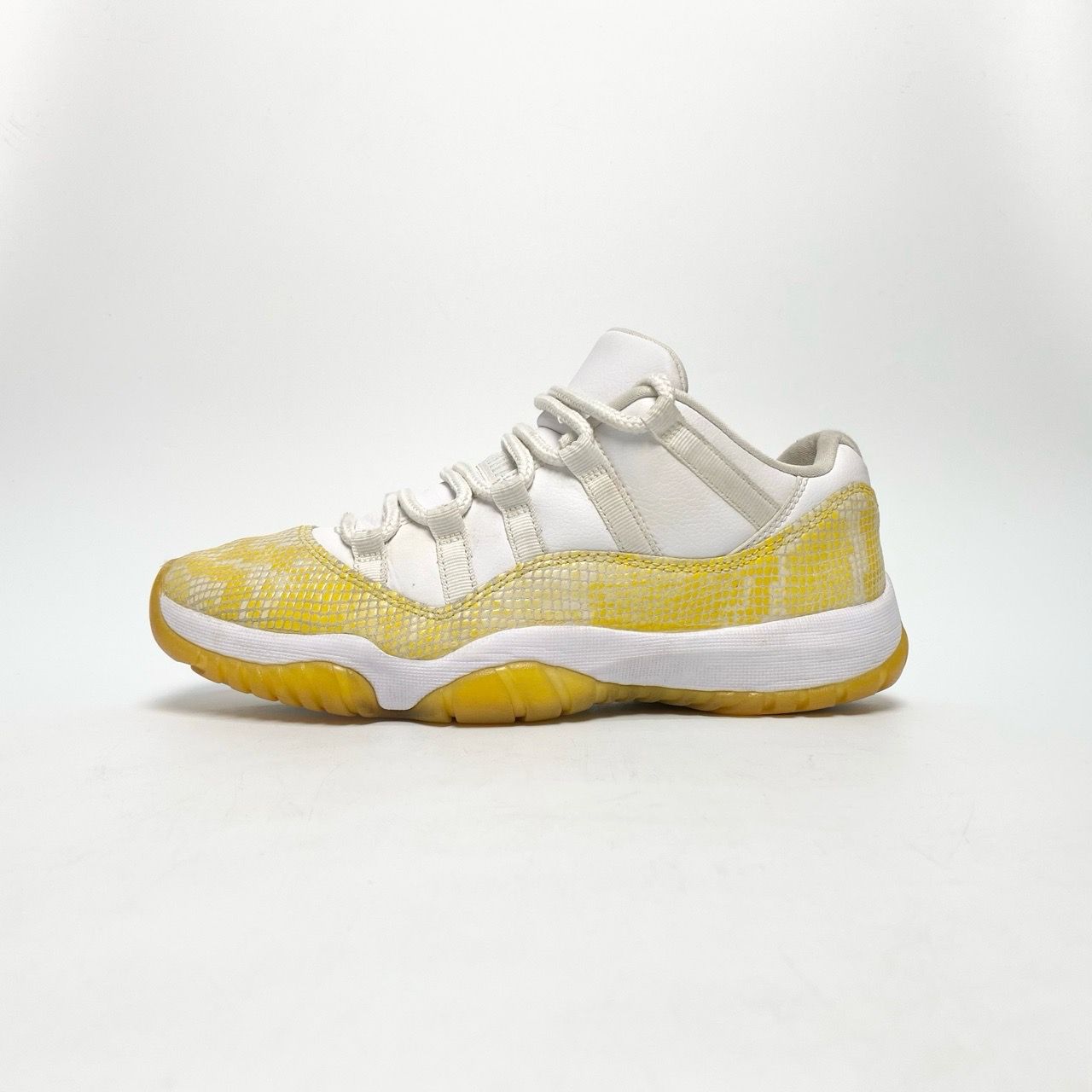  NIKE AIR JORDAN 11 RETRO LOW YELLOW SNAKESKIN (W) AH7860-107 