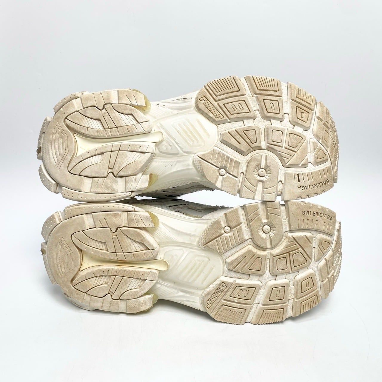  BALENCIAGA RUNNER SNEAKERS WHITE 677403-W3RB1-9000 