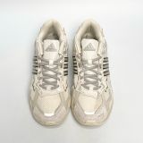  ADIDAS RESPONSE CL X BAD BUNNY WONDER WHITE IF7179 