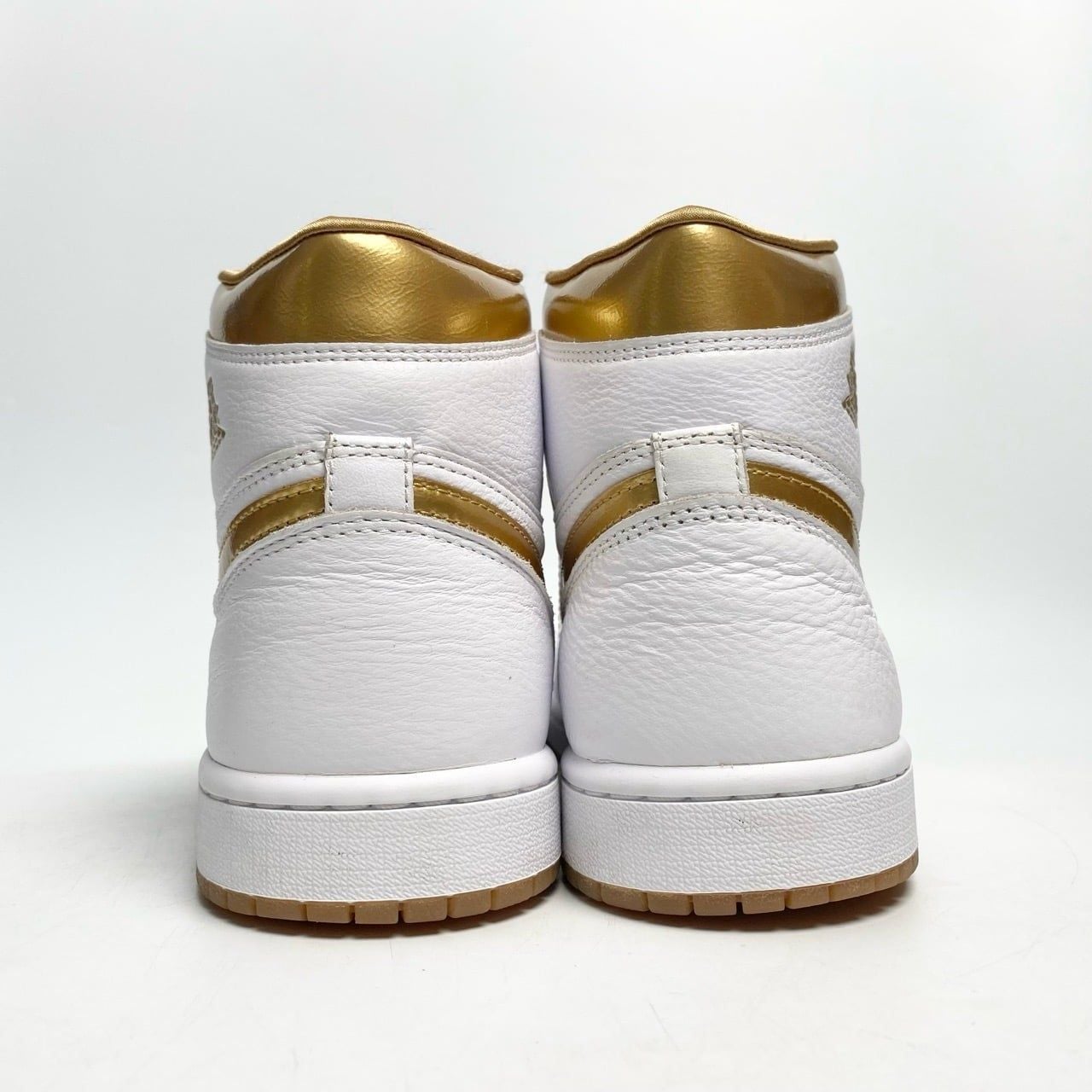  GIÀY NIKE AIR JORDAN 1 RETRO OG WHITE METALLIC GOLD FD2596-107 