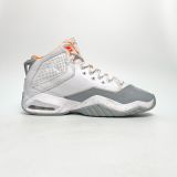  JORDAN B'LOYAL WHITE TOTAL ORANGE 315317-118 