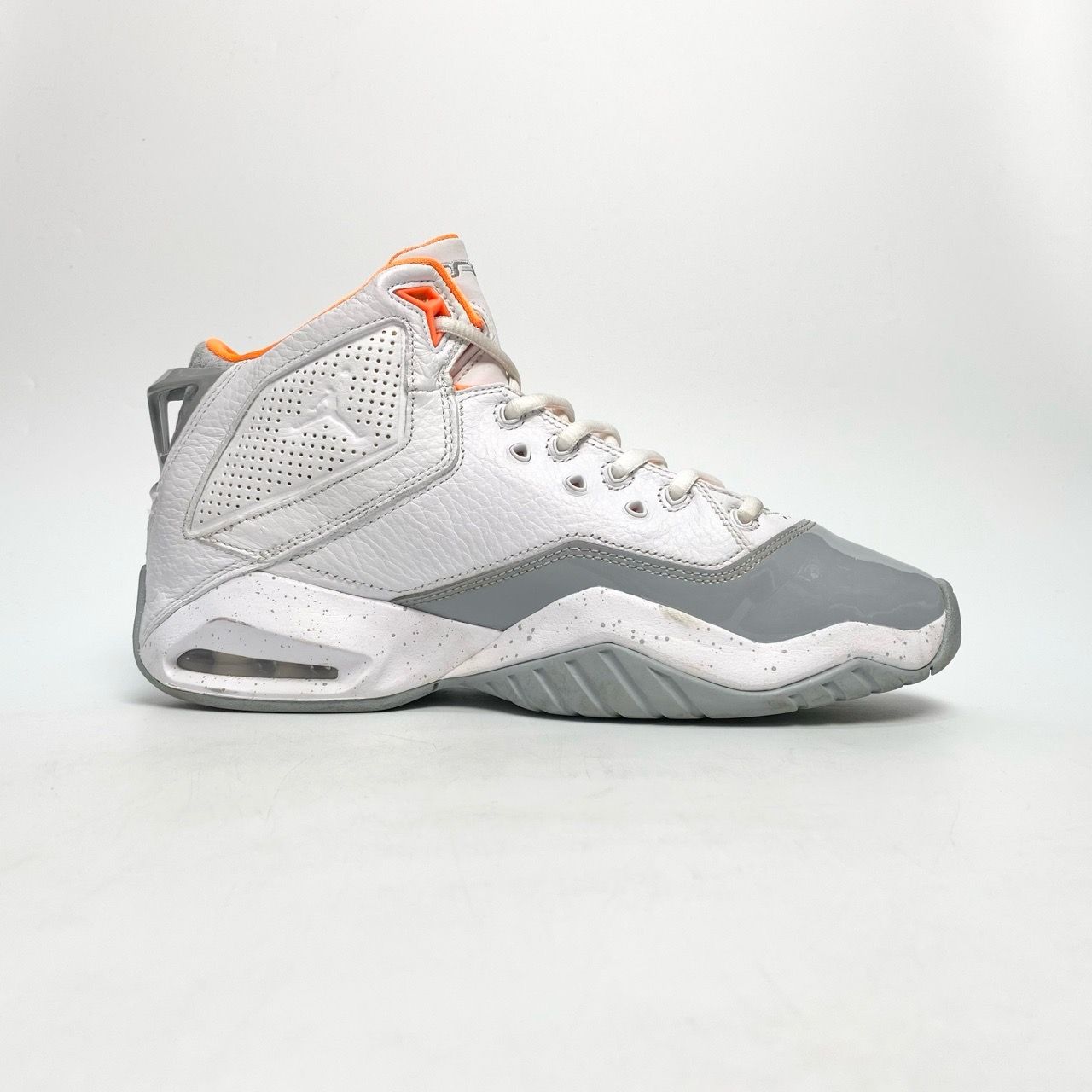  JORDAN B'LOYAL WHITE TOTAL ORANGE 315317-118 