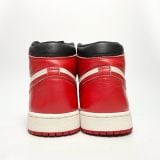  NIKE AIR JORDAN 1 RETRO HIGH OG HERITAGE 555088-161 