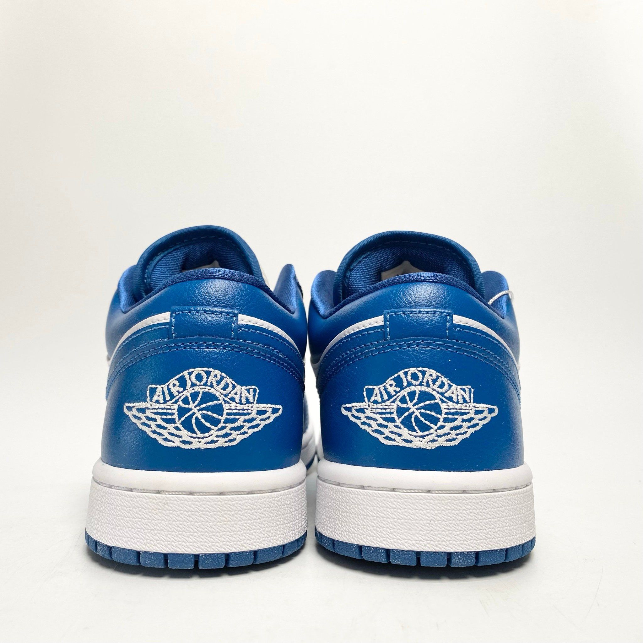  NIKE AIR JORDAN 1 LOW WHITE DARK MARINA BLUE DC0774-114 