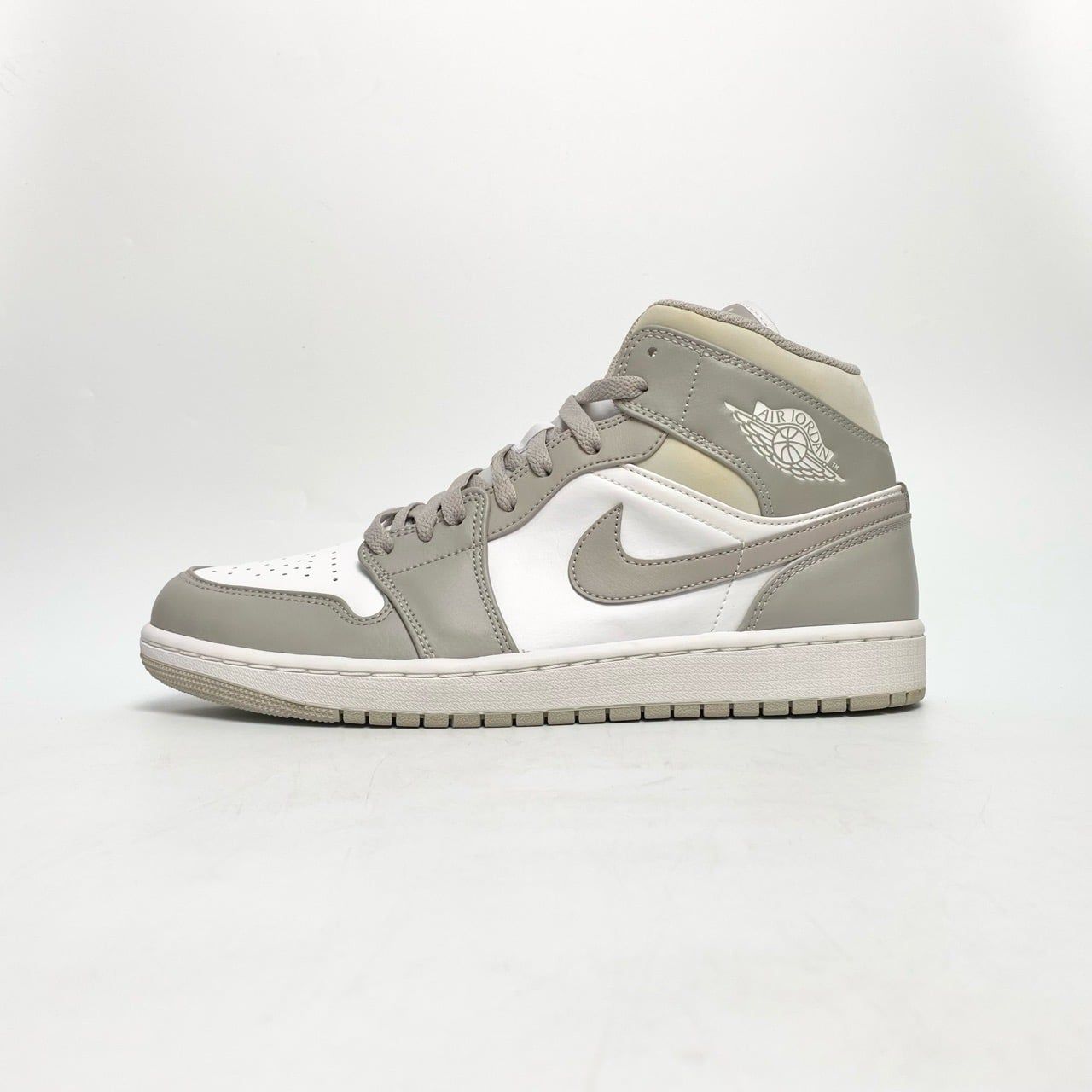  NIKE AIR JORDAN 1 MID LINEN 554724-082 