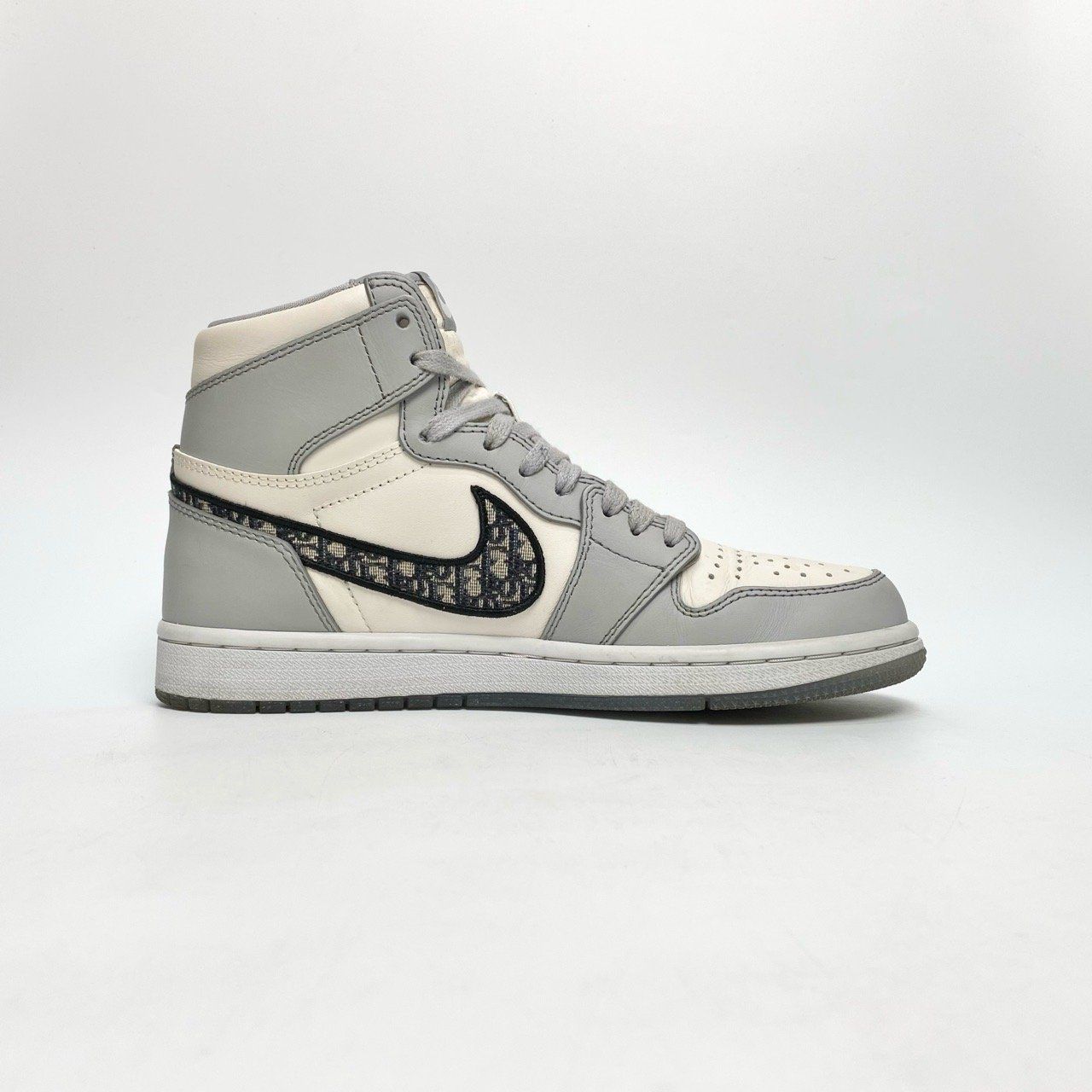  NIKE DIOR X AIR JORDAN 1 HIGH WOLF GREY CN8607-002 
