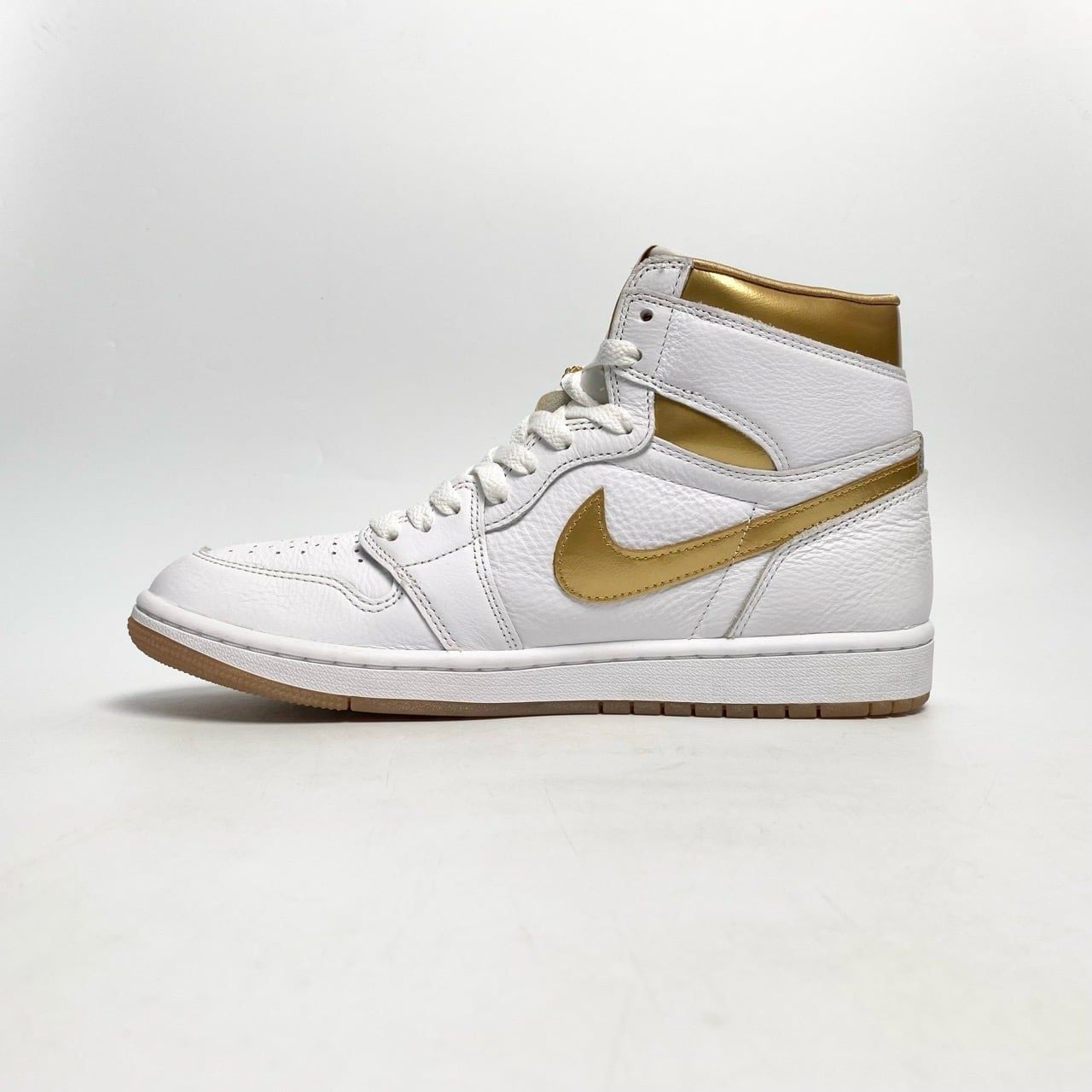  GIÀY NIKE AIR JORDAN 1 RETRO OG WHITE METALLIC GOLD FD2596-107 