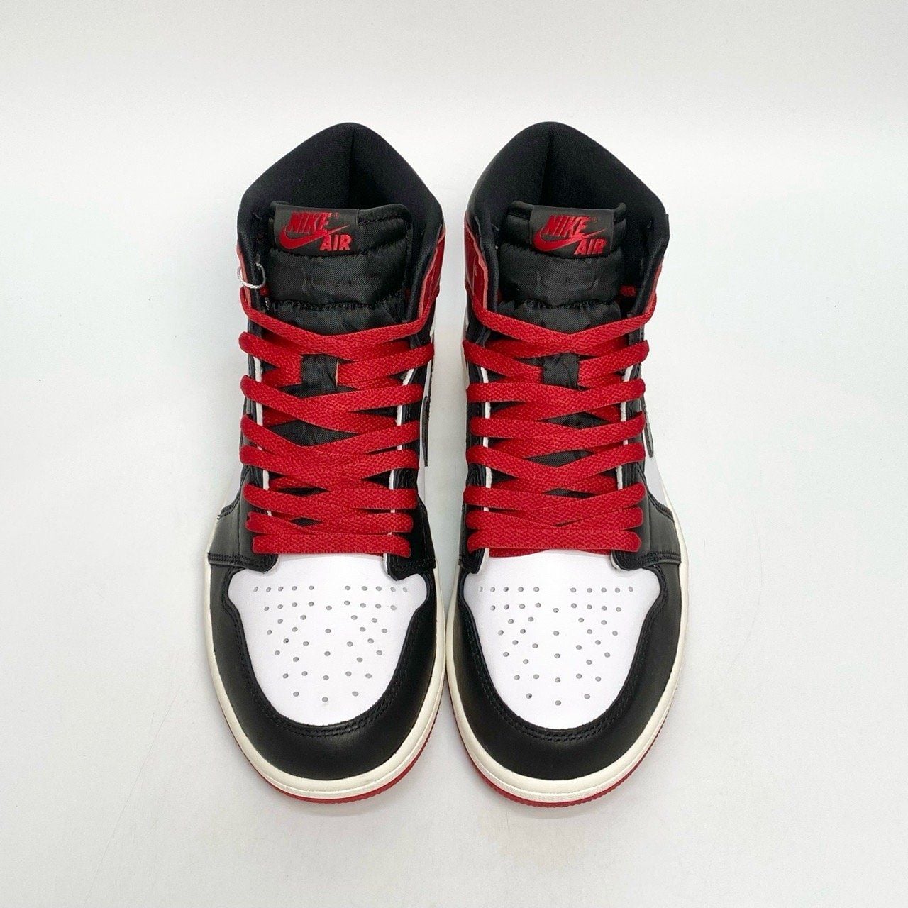  NIKE AIR JORDAN 1 RETRO HIGH OG BLACK TOE REIMAGINED DZ5485-106 