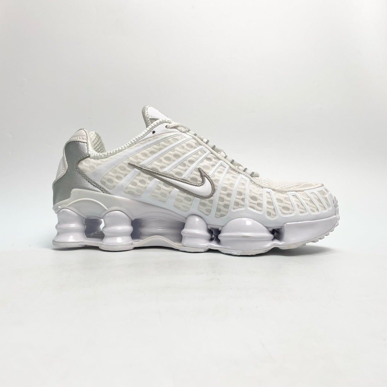  NIKE SHOX TL WHITE METALLIC SILVER AV3595-100 