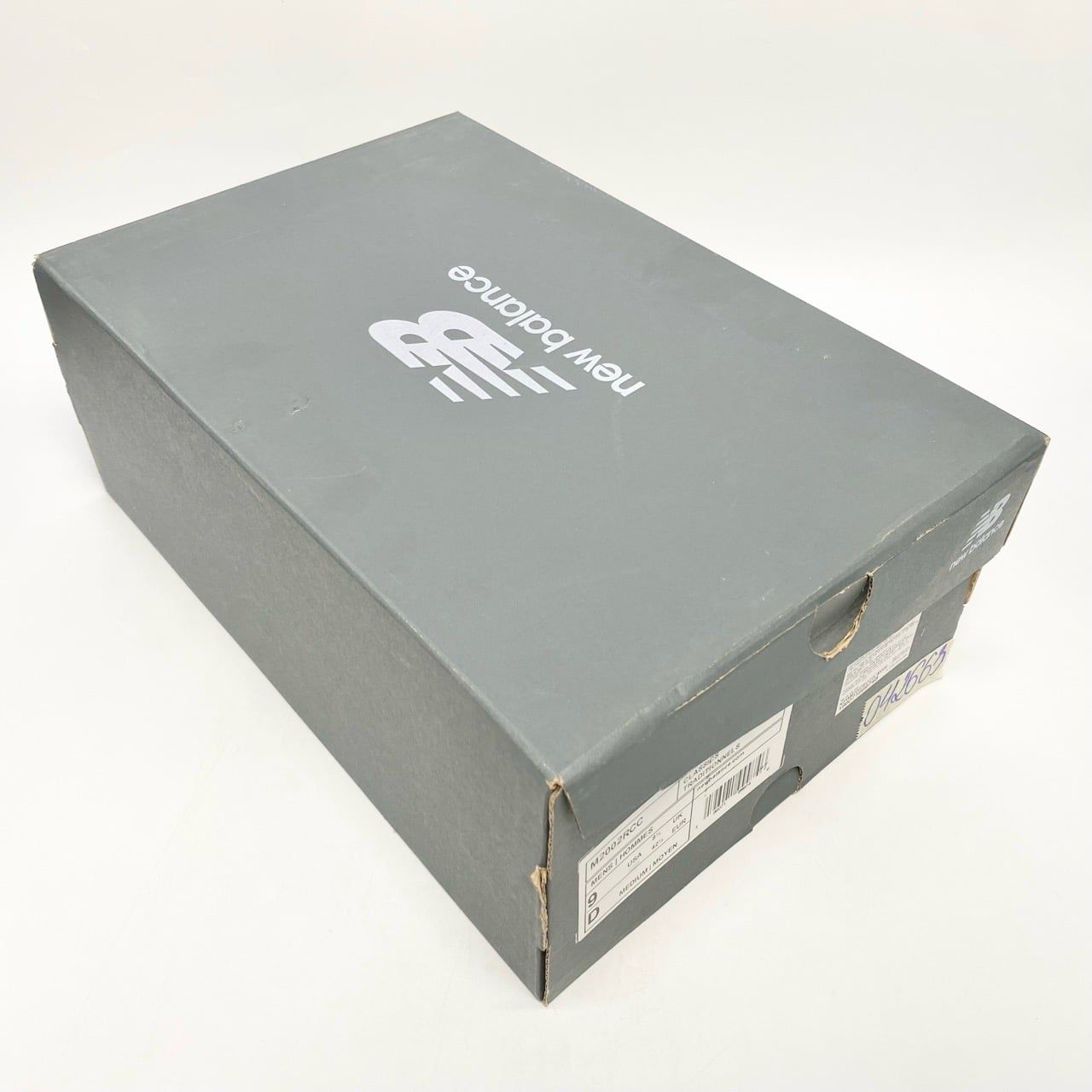  NEW BALANCE 2002R OFF WHITE M2002RCC 