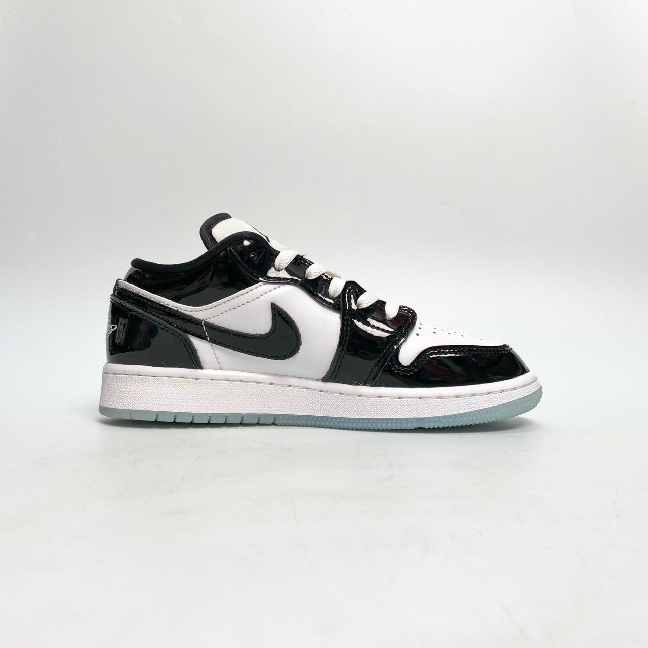  NIKE AIR JORDAN 1 LOW GS CONCORD DV1333-100 