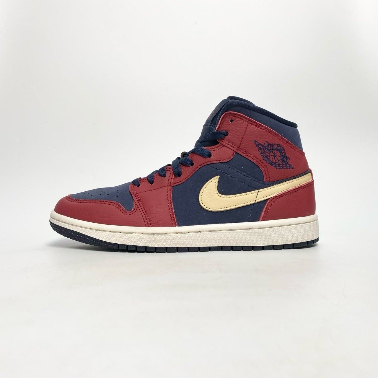  NIKE AIR JORDAN 1 MID TEAM RED IO7449-600 