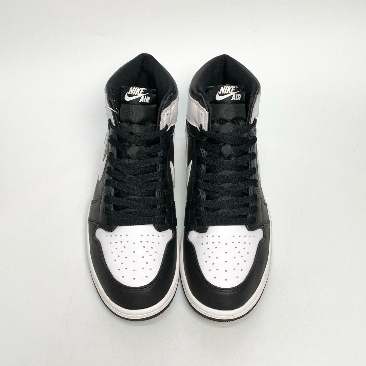  NIKE AIR JORDAN 1 RETRO HIGH OG BLACK WHITE DZ5485-010 