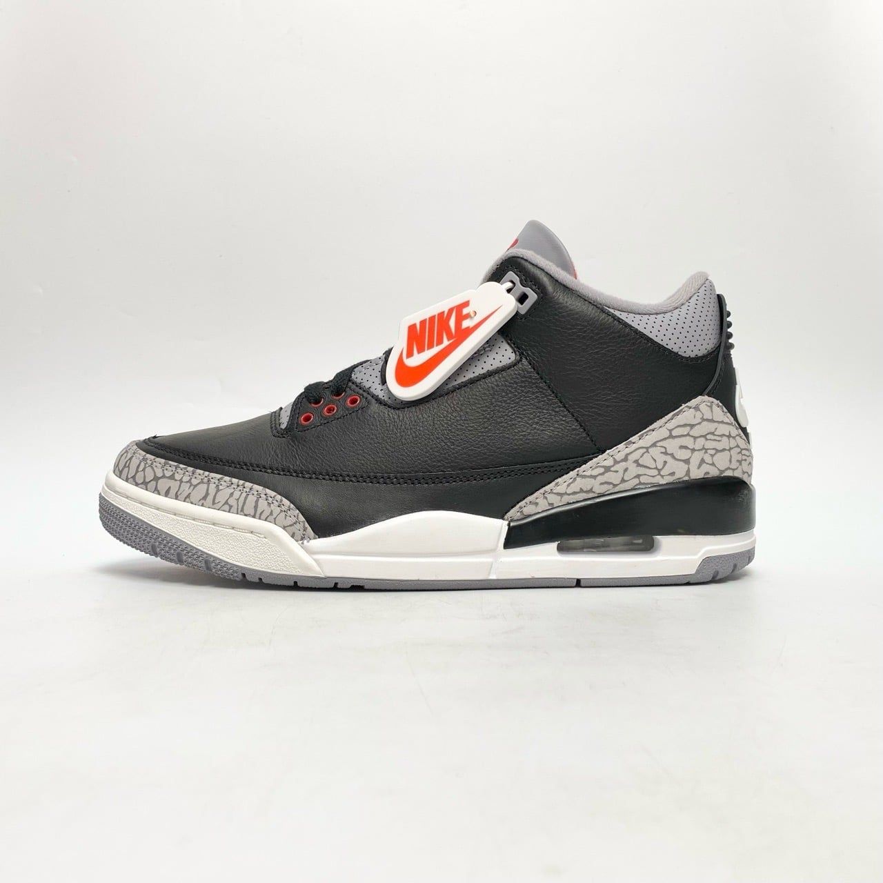 NIKE AIR JORDAN 3 RETRO OG BLACK CEMENT DN3707-010 