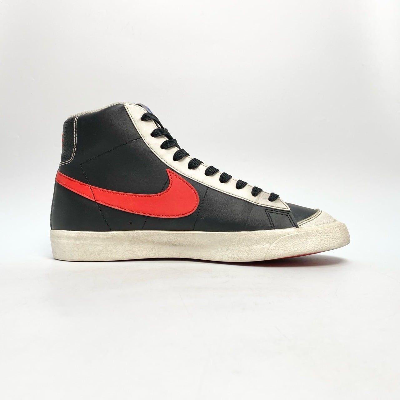  NIKE NBA X BLAZER MID ’77 EMB 75TH ANNIVERSARY TRAIL BLAZERS DD8025-101 