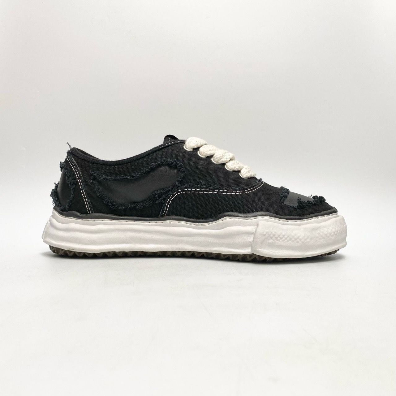  MAISON MIHARA YASUHIRO BAKER BROKEN LEATHER CANVAS LOW BLACK A08FW727 