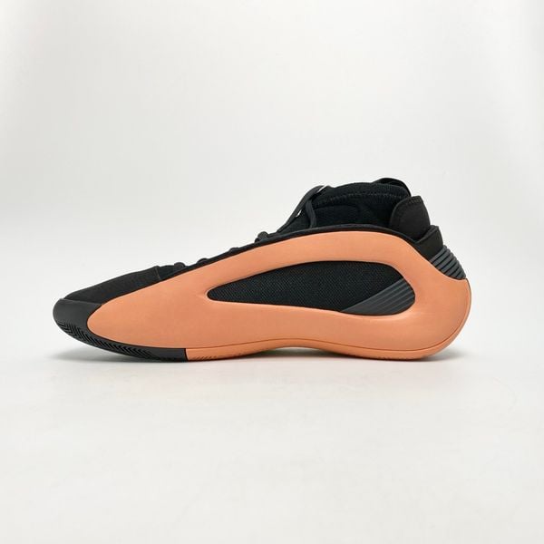  ADIDAS HARDEN VOL. 8 SCULPT IE2694 