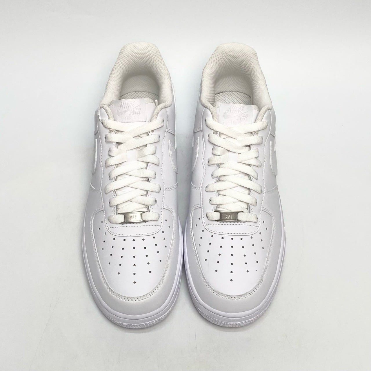  NIKE AIR FORCE 1 07 TRIPLE WHITE CW2288-111 