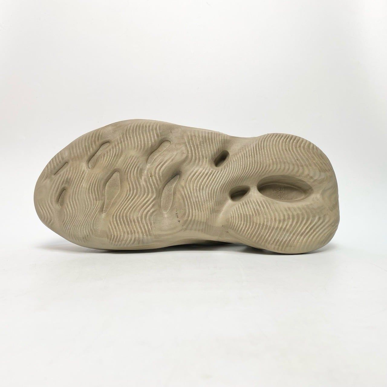  ADIDAS YEEZY FOAM RNNR STONE SAGE GX4472 