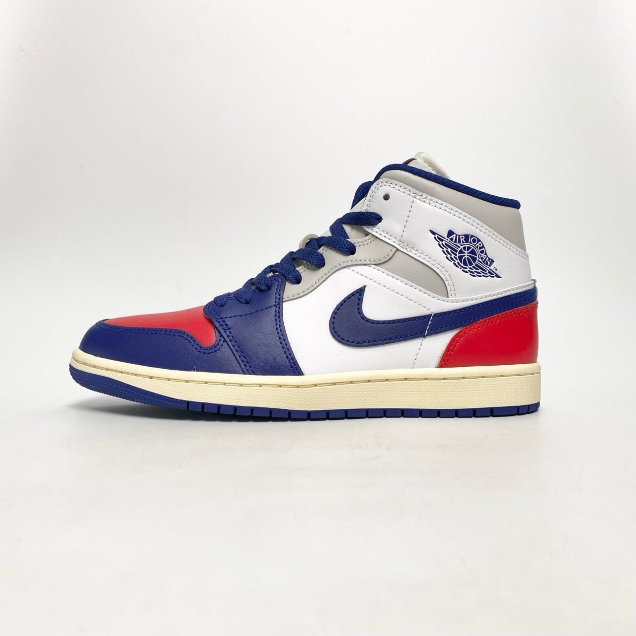  NIKE AIR JORDAN 1 MID RARE AIR DQ8426-102 