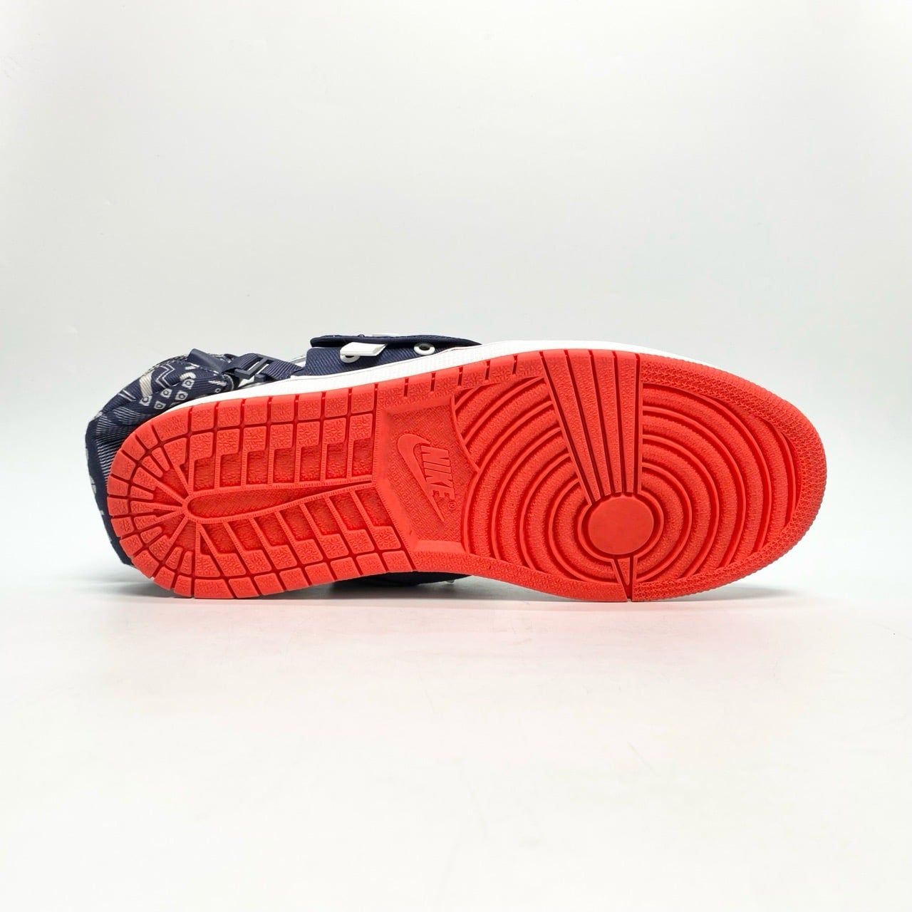  NIKE AIR JORDAN 1 UTILITY QUAI 54 DV1717-100 