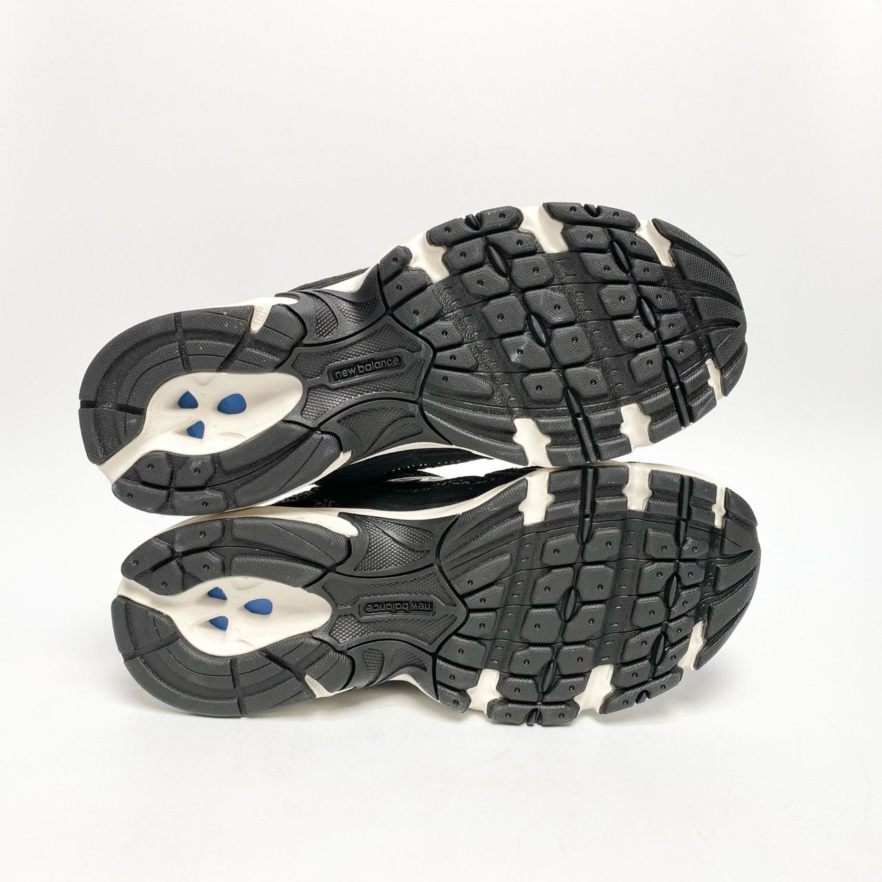  NEW BALANCE 530 UNISEX BLACK FLAT TAUPE - U530CRB 